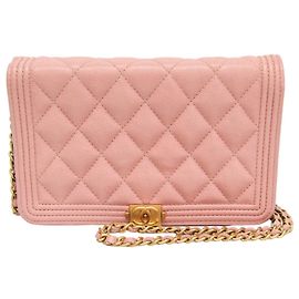 Chanel Boy Wallet on Chain gestepptes Caviar