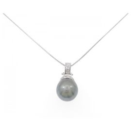 Autre Marque Au750 Weißgold Halskette mit schwarzer Perle und Diamant