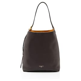 Borsa Hobo Louis Vuitton in pelle di vitello Low Key MM