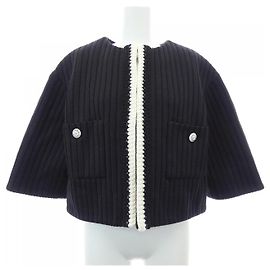 Giacca Chanel senza collo