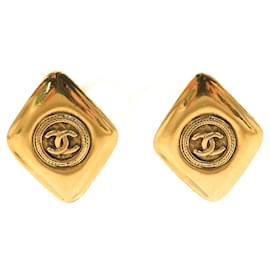 Orecchini a clip in metallo dorato Chanel