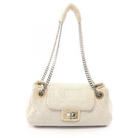 Chanel 2.55 Perforated Schultertasche