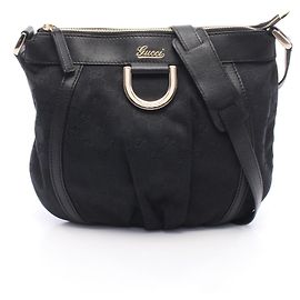 Gucci Abbey Schultertasche aus GG Canvas in Schwarz