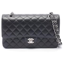 Borsa a tracolla Chanel Matelassé Double Flap