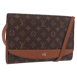 LOUIS VUITTON Monogram Bordeaux 27 Shoulder Bag M51797 LV Auth ar13998
