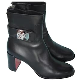 Christian Louboutin Lederstiefeletten Schwarz