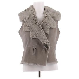 Autre Marque Ärmellose Jacke aus Kunstleder