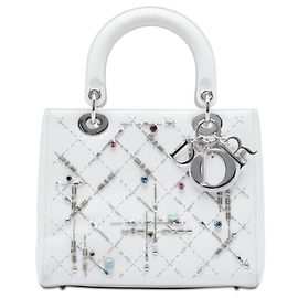 Lady Dior in pelle di vitello bianco di medie dimensioni decorata con perline e strass Dior