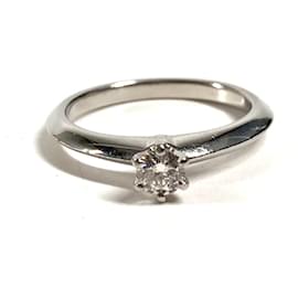 Anello a fascia in platino e diamanti Tiffany & Co.