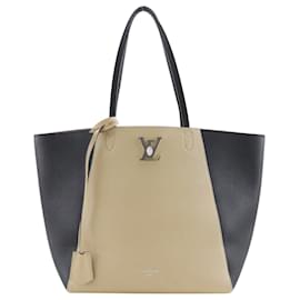 Louis Vuitton Lockme Cabas in pelle