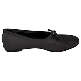 Ballerine Agnes con taglio alto coperto By Far in raso di seta nero