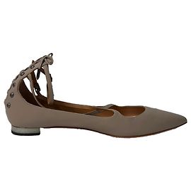 Aquazzura Ballerinas mit spitzer Zehenpartie aus grauem Leder
