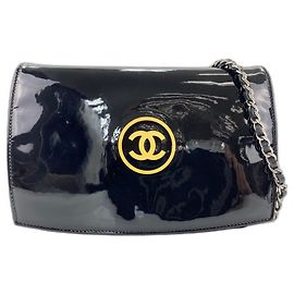 Chanel Make-up Schultertasche aus schwarzem Lackleder