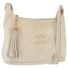 CHANEL Matelasse Shoulder Bag Lamb Skin White Gold CC Auth BA13767