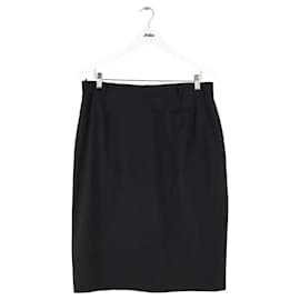 Falda Burberry negra de material sintético