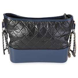 Borsa Chanel Gabrielle Hobo Large in pelle di vitello invecchiato trapuntato nero e blu