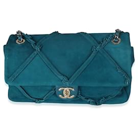 Borsa Chanel Flap Medium in scamosciato di capra color ottanio con frange a diamante
