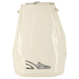 Salvatore Ferragamo Vintage Lackleder