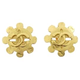 Brincos de clip Chanel 03034 Gold