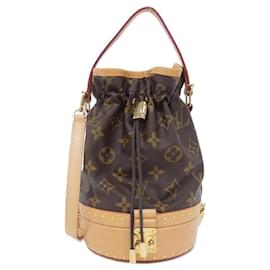 Bolso Louis Vuitton Monogram Petite Noé Trunk