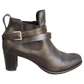 Botines de piel Heschung con hebilla