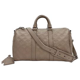 Louis Vuitton Keepall Bandoulière 35 Boston Bag