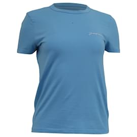 Jacquemus Le T-Shirt Brode Logo-Embroidered T-Shirt en algodón azul claro