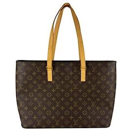 Borsa Louis Vuitton Monogram Luco