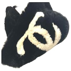 CHANEL Dekacoco CC Coco Mark Tippet Scarf para Mulher - Chanel