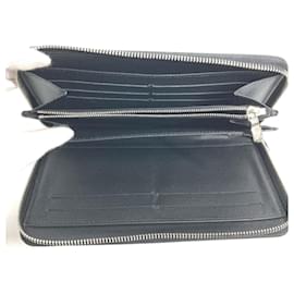 Louis Vuitton Taiga Zippy Organizer NM Long Wallet