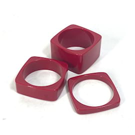 Bracciale charm in plastica rossa Louis Vuitton