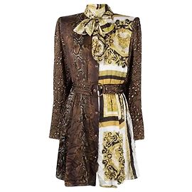 Vestido Versace para mujer con estampado de serpiente y león