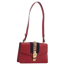 Gucci Sylvie Leather Small