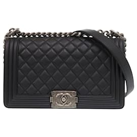 Borsa a tracolla Chanel Boy 25 in agnello