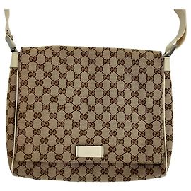 Bolso Messenger Gucci GG Canvas