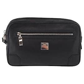 Céline Celine Vintage Zip Wristlet Clutch aus Leder