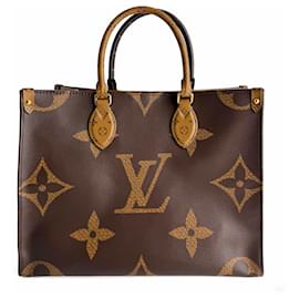 Louis Vuitton Borsa a tracolla Onthego MM Canvas Monogram Giant
Monogram Reverse