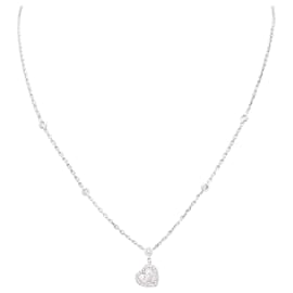 Collana Messika, « Joy Taille Cœur » in oro bianco e diamanti.