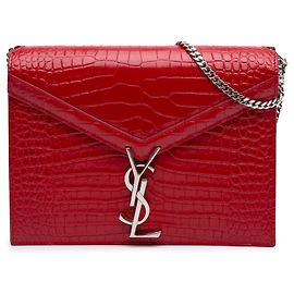 Borsa Saint Laurent Cassandra con chiusura monogramma in pelle rossa con stampa coccodrillo