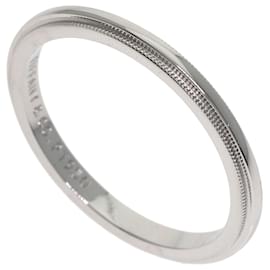 Anillo de banda de platino Milgrain Tiffany & Co.