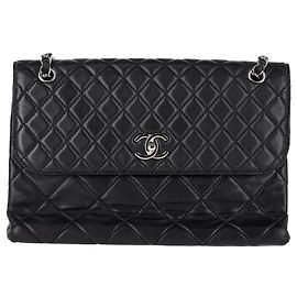 Borsa Chanel Maxi Quilted In The Business Flap in pelle di vitello nera