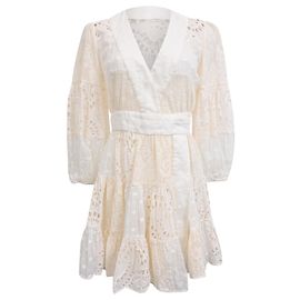 Vestido cruzado corto con volantes en broderie anglaise bordada Zimmermann en ramie blanco