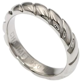 Chaumet Torsade Ring in Platin