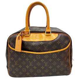 Louis Vuitton Deauville Monogram Canvas 34