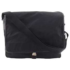 Borsa a tracolla in nylon Prada V158 nero