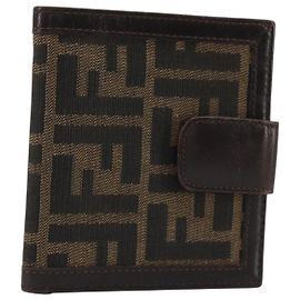 FENDI Zucca Canvas Portafoglio Compatto Nero Marrone Auth 189991A