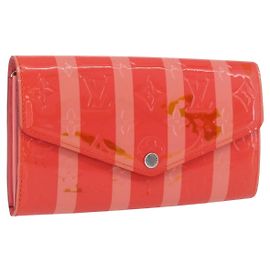 LOUIS VUITTON Vernis Rayure Portemonnaie Sarah Poppy Petal M58038 Auth BSZ682