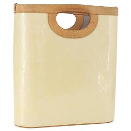 LOUIS VUITTON Monogram Vernis Stillwood Vertical Perle M91366 LV Auth 191575