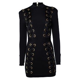 Balmain, eng anliegendes Kleid aus Stretch-Strick in Schwarz