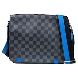 Borsa a tracolla Louis Vuitton District PM NM Damier Graphite